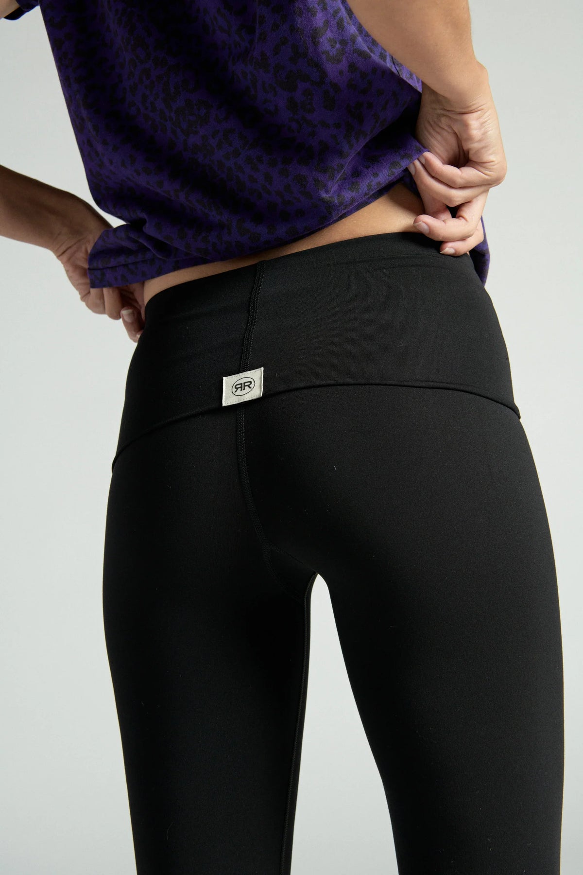 Sculpted Workout Leggings - Via Store