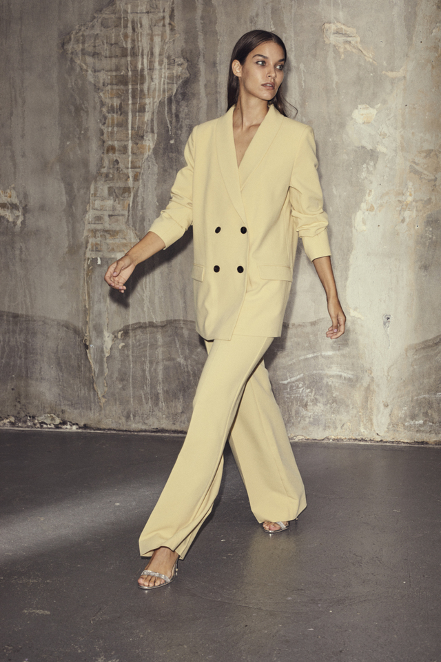 Pants Vola Pale Yellow