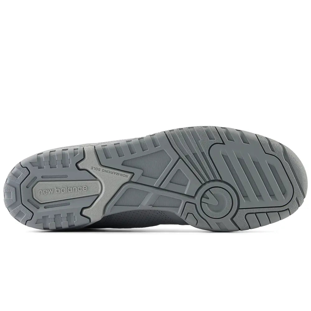 BB550MCB Sneakers in Grey